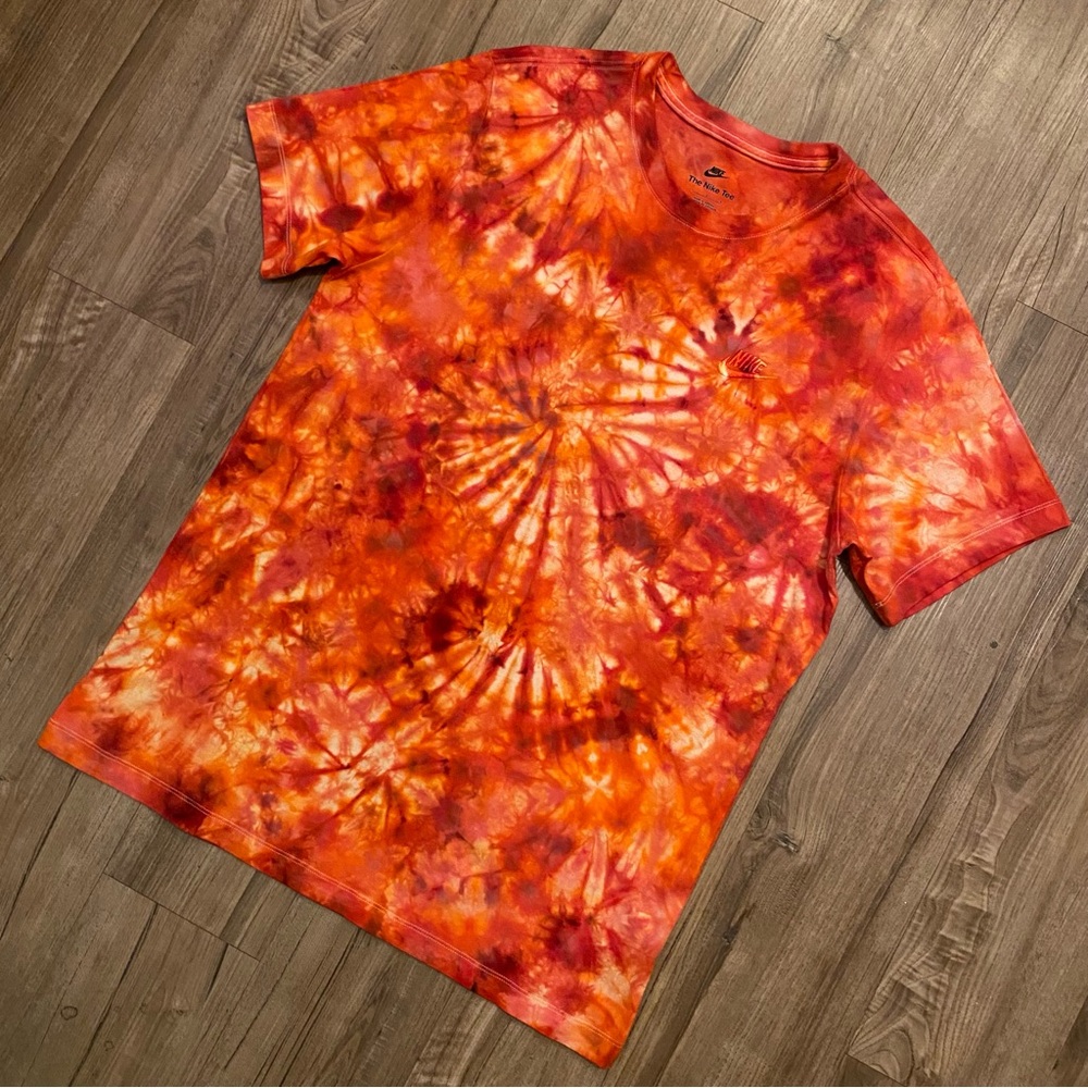 🔥NEW🔥 CUSTOM NIKE TIE DYE MEN’S TEE